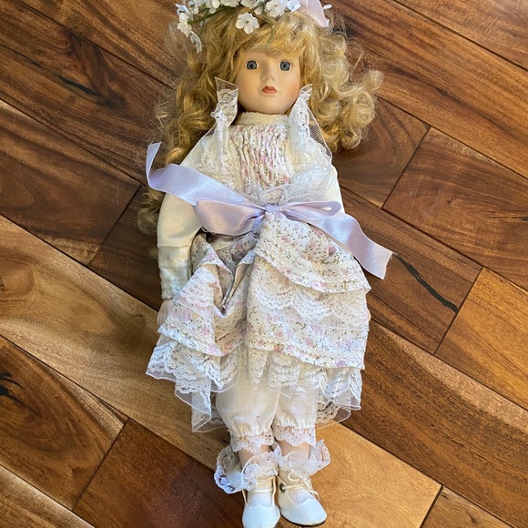 Vintage Porcelain doll on stand blond hair - Picture 1 of 3